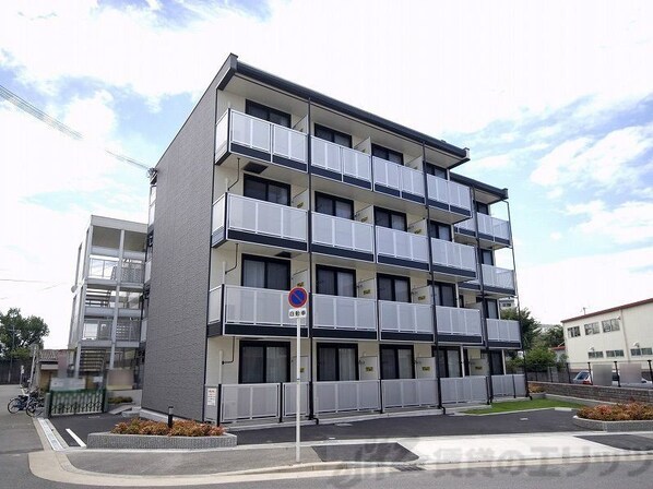 レオパレス豊里IIの物件外観写真